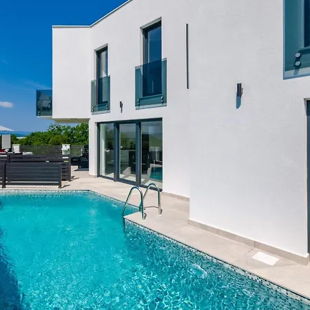 Skibola Holiday home *