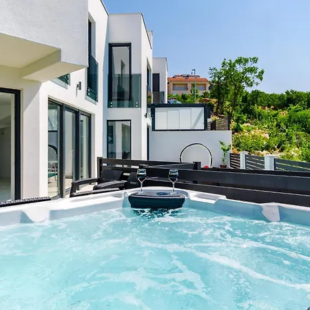 Holiday home Skibola